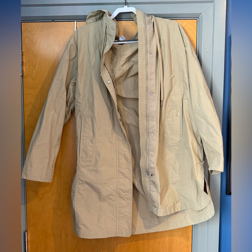 Athleta Light Tan Rain Coat
